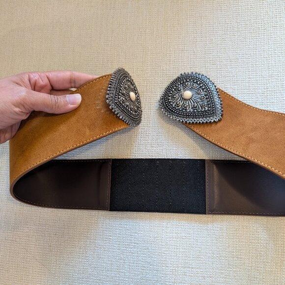 Sezane Tamara belt in Camel (size 75)